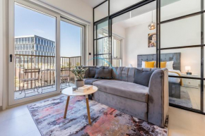 Community View 1BR with Balcony Near Golf Club, Collective 2 Tower A, Dubai Hills by Deluxe Holiday Homes